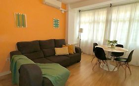 Holidays2Malaga 2 Bedroom Armengual De La Mota Close Shopping Center