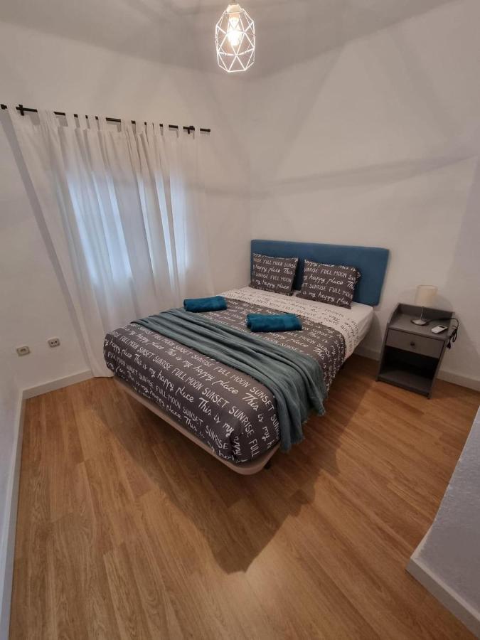 Holidays2Malaga 2 Bedroom Armengual De La Mota Close Shopping Center Extérieur photo