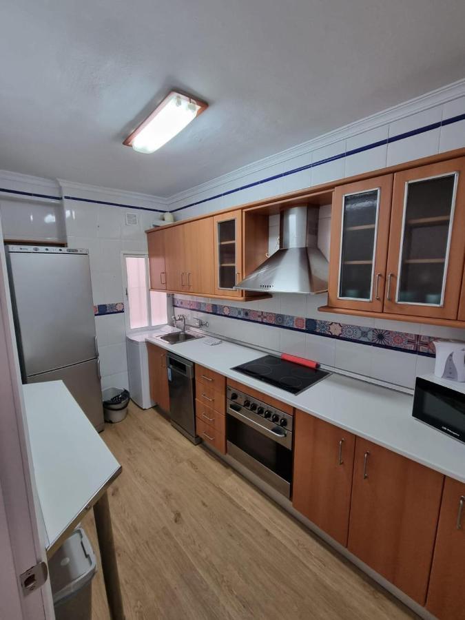 Holidays2Malaga 2 Bedroom Armengual De La Mota Close Shopping Center Extérieur photo