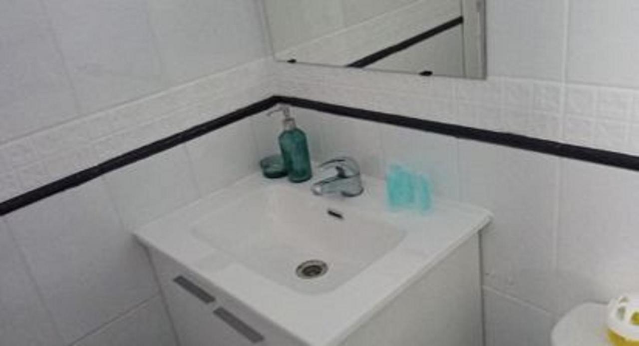 Holidays2Malaga 2 Bedroom Armengual De La Mota Close Shopping Center Extérieur photo