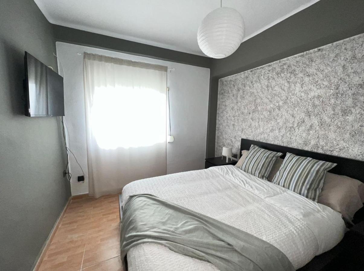 Holidays2Malaga 2 Bedroom Armengual De La Mota Close Shopping Center Extérieur photo