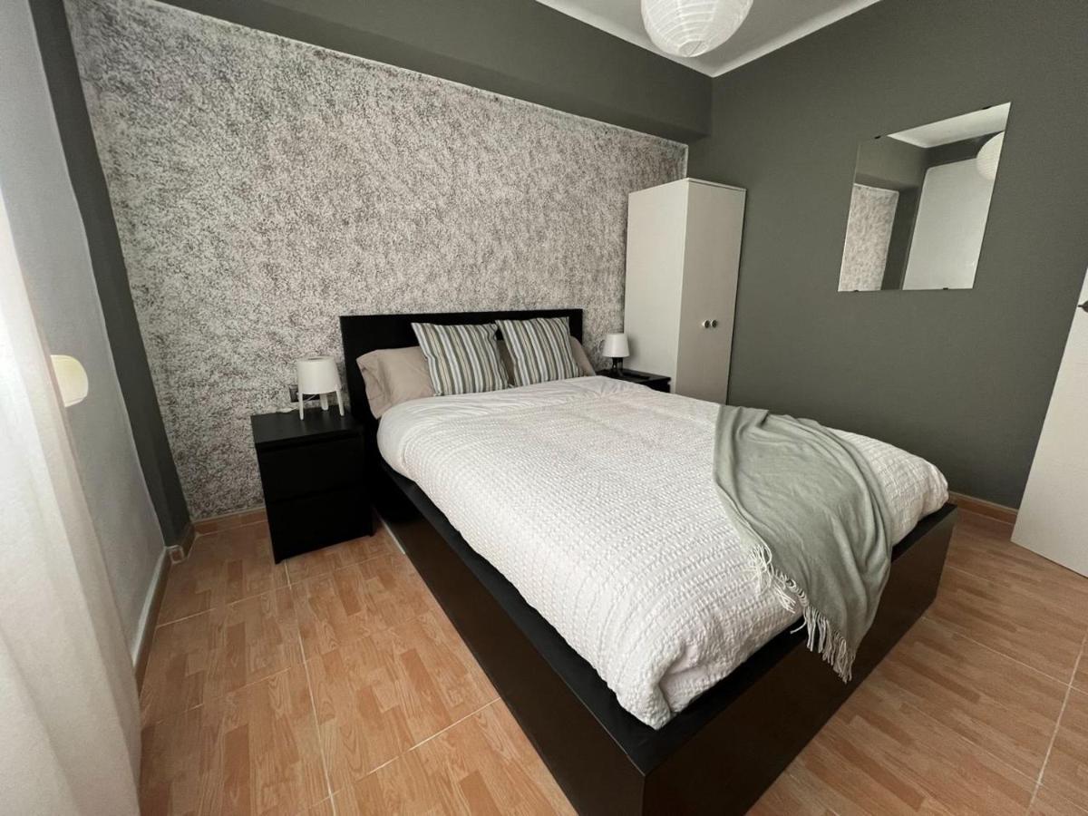 Holidays2Malaga 2 Bedroom Armengual De La Mota Close Shopping Center Extérieur photo
