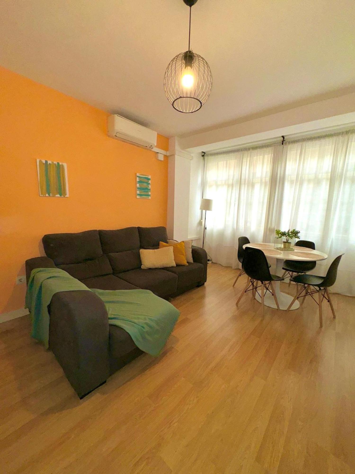 Holidays2Malaga 2 Bedroom Armengual De La Mota Close Shopping Center Extérieur photo
